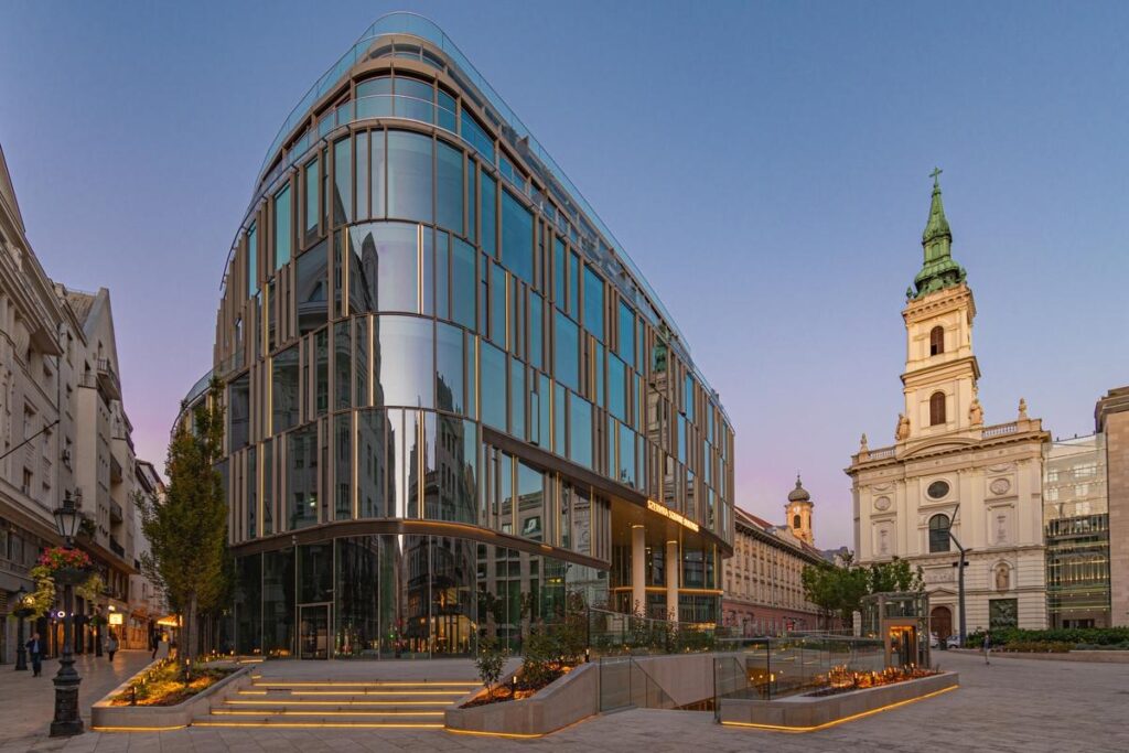 budapest moderni talo